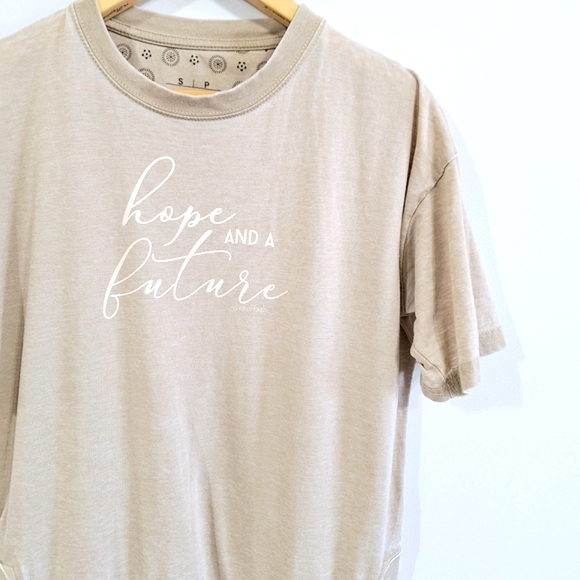 Royce 'Dots of Faith' Hope and a Future Christian Scripture Tunic Tee - Small - Picture 2 of 6